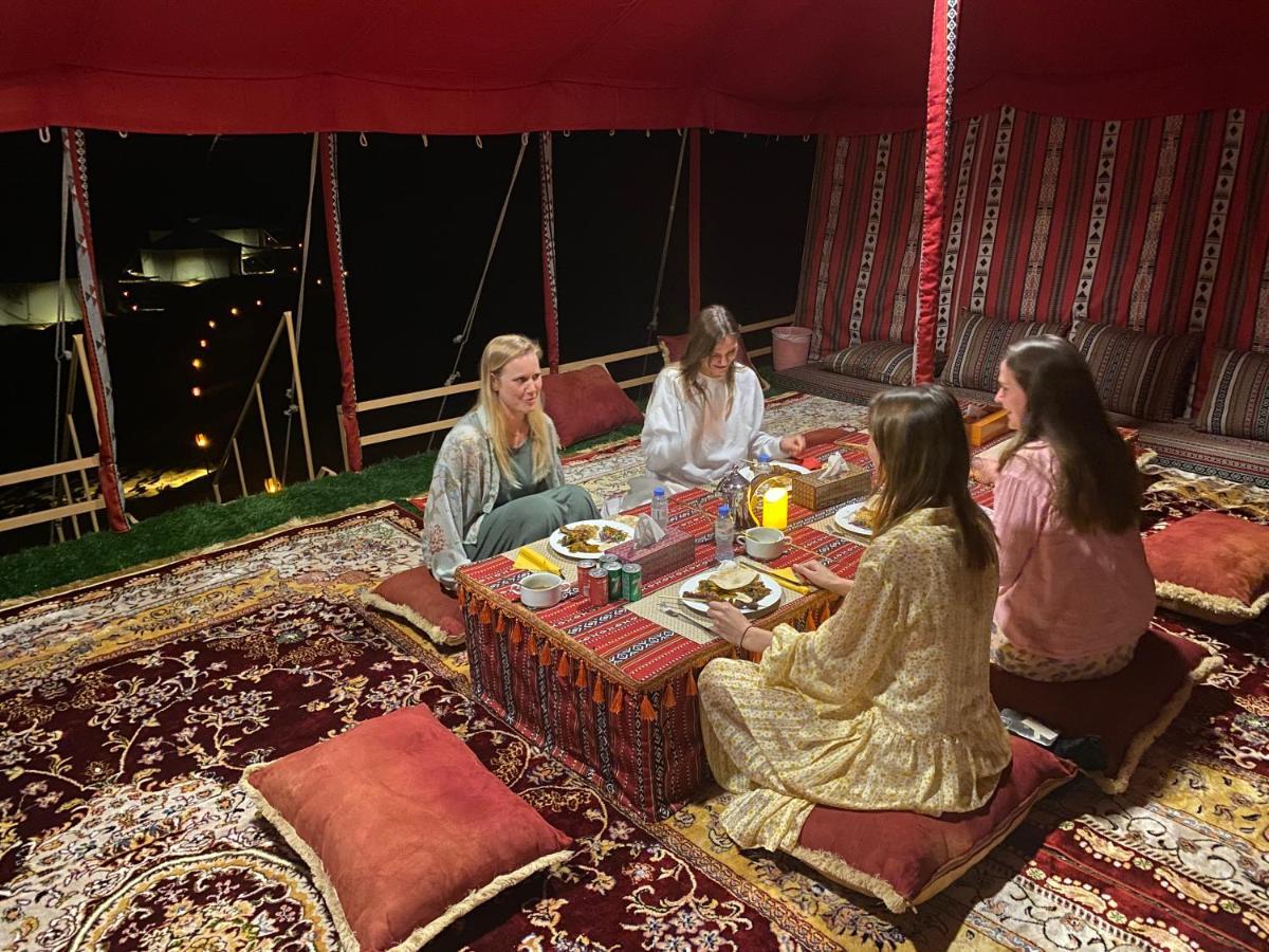 Desert Waves Camp Badīyah Dış mekan fotoğraf